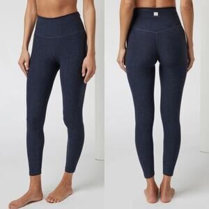 Vuori Elevation Legging Size Navy Blue Color Women Gym Sporty Running